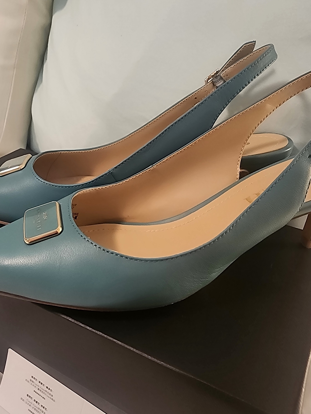 Coach Blue Green Pointed Toe Slingback Heels - Picture 10 of 13